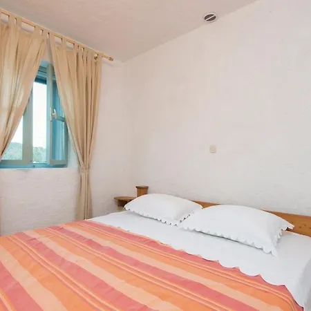 Secluded House With A Parking Space Trpanj, Peljesac - 13066 別荘